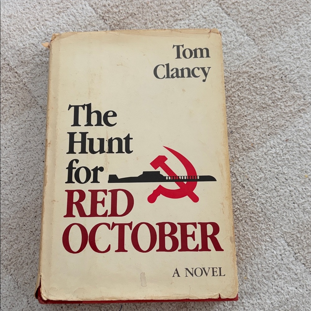 Vintage The Hunt For Red October Tom Clancy 1st First Edition Book  1984 w/ DJ